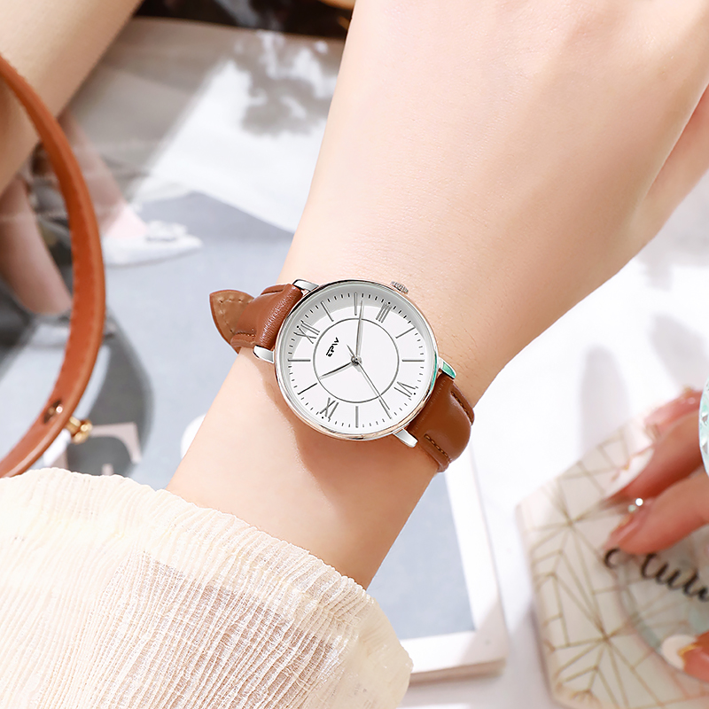 Montre Femme à quartz style vintage, bracelet coloris tabac._1