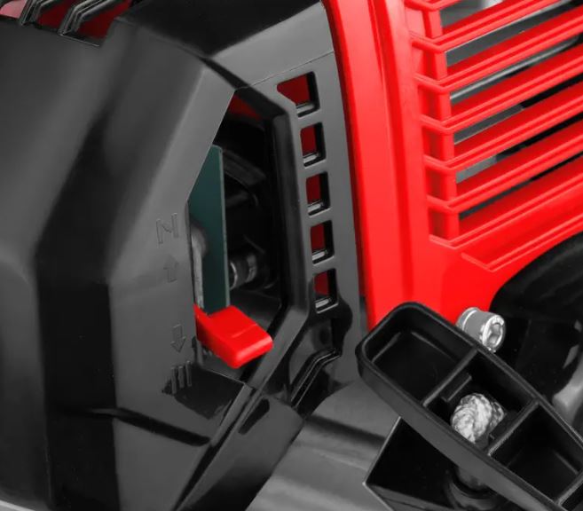 Débroussailleuse à essence standard 1350 W