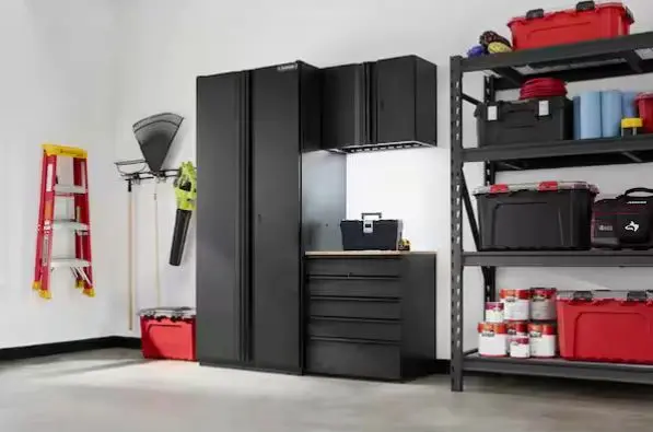 HUSKY Rangement de outils de garage en acier soudé robuste en 3 pce, couleur noire (162.56 L x 203.2 H x 60.96cm P)