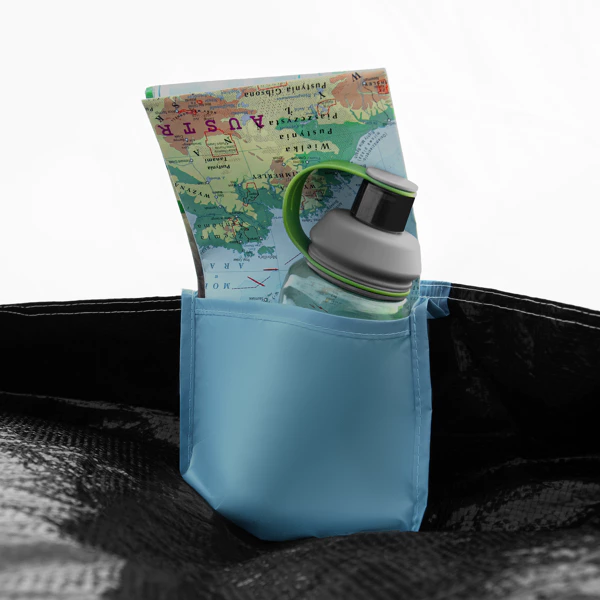 Tente pour quatre personnes avec deux chambres sép