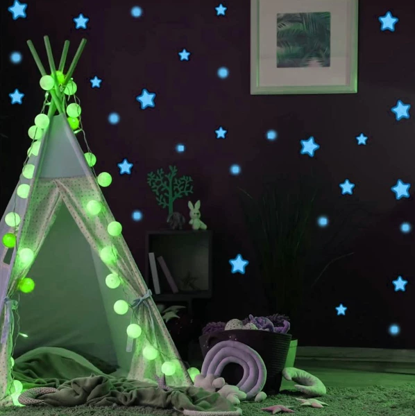 Lot de 75 autocollants phosphorescents bleus étoiles