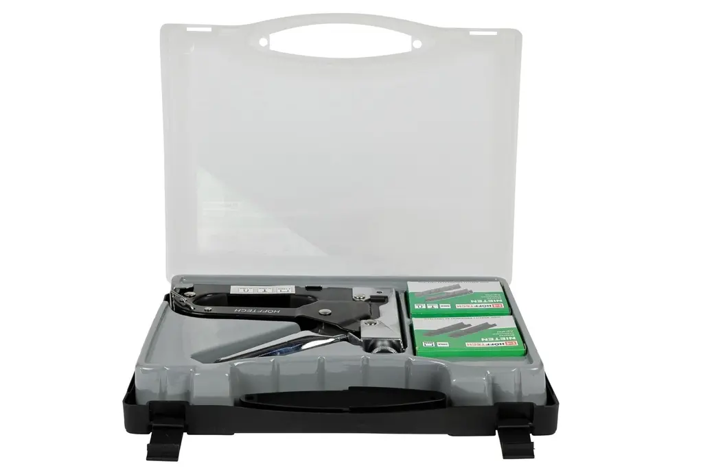 [010163ZEN01] Agrafeuse avec agrafes 601 pièces en étui 