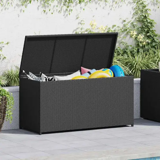 Garden box in black woven resin