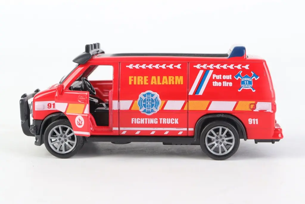 DIE-CAST MODEL FIREFIGHTER POLICE