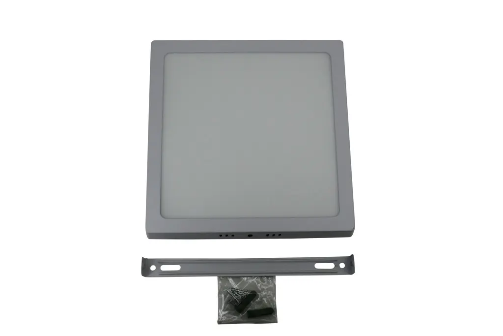 Plafonnier LED carré 18W 205 x 205 mm