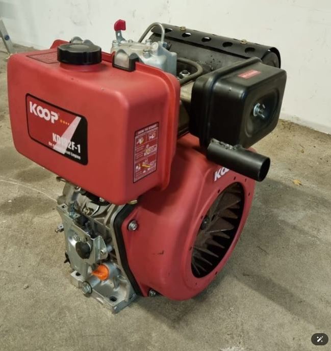  Moteur / Engine : KOOP 192F EURO  pour Mini Pelle 