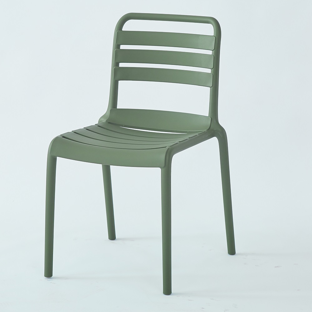 CHAISE TUILERIES EN PLASTIQUE VERT