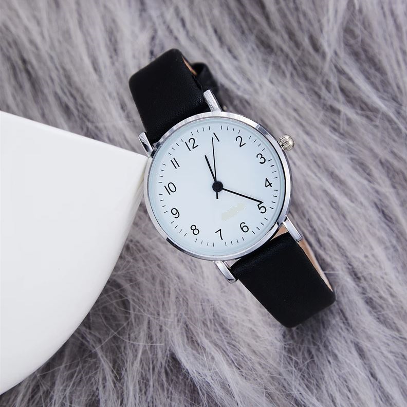 Women's Watch with Thin Bracelet and Black Cadence.