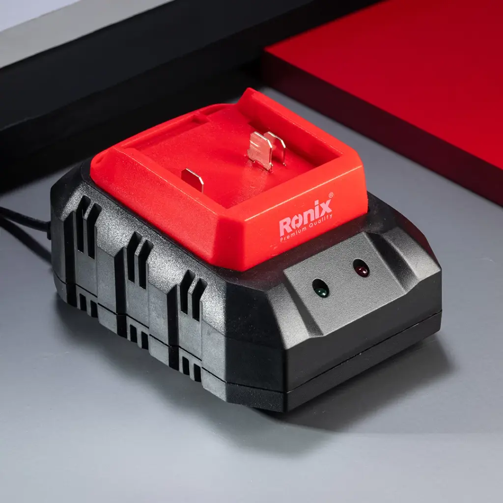 RONIX Chargeur rapide 22 V 4 A 8693