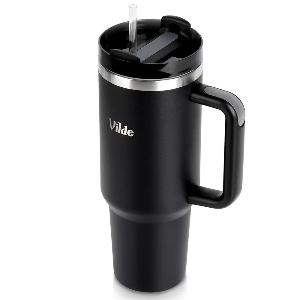 Vilde — Mug isotherme en acier noir avec anse 1,2 l