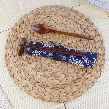 Dessous d'assiette rond en jonc tresse