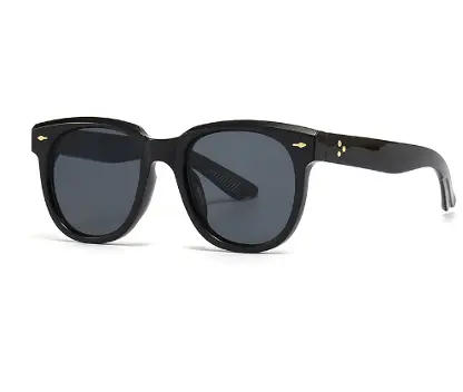 [N-2-6010] (2 - 6010) Lunettes de soleil classique. Verres Cat.3. CE (Noir)