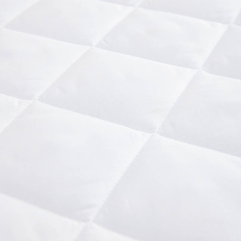 Cotton mattress protector