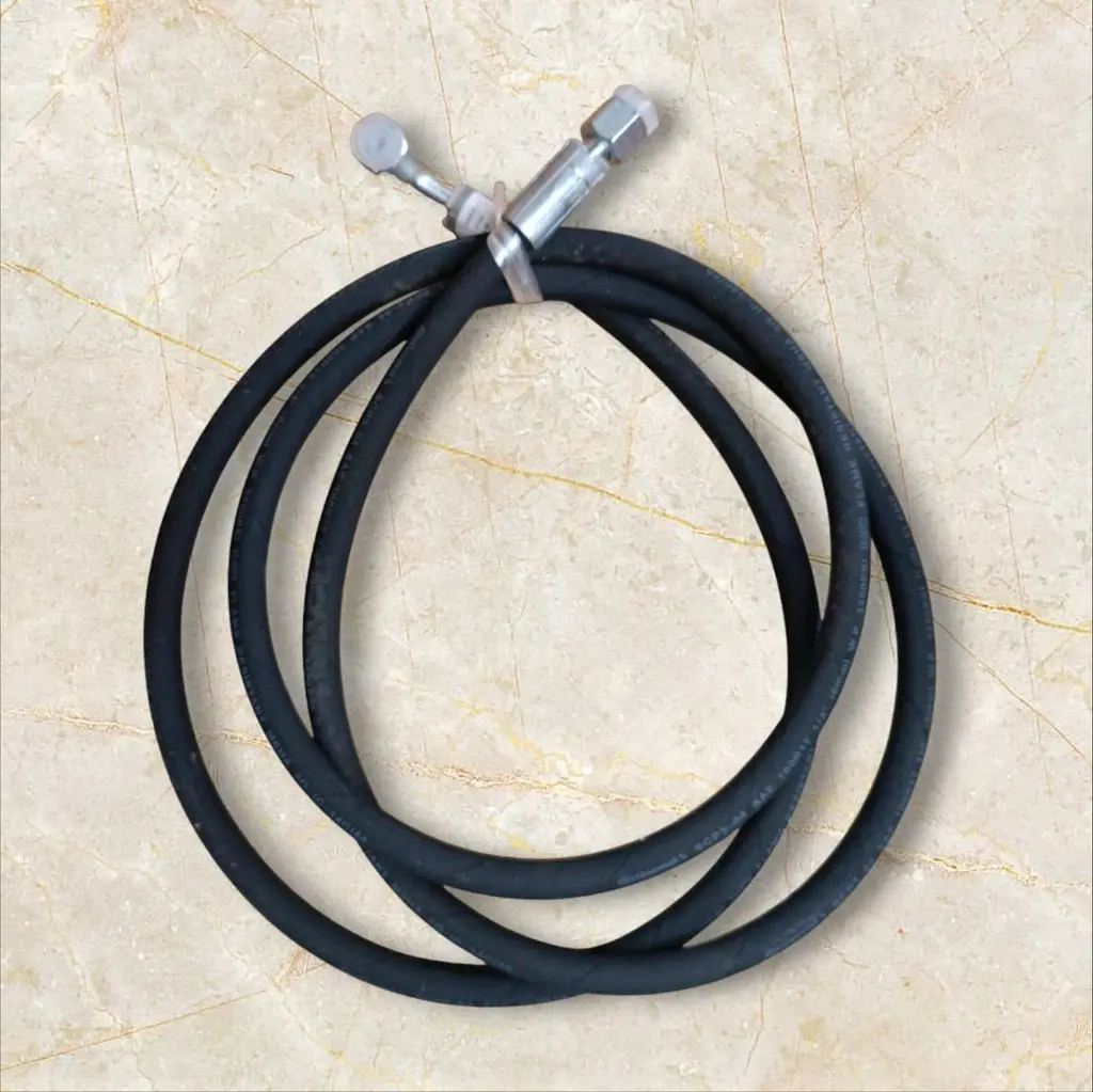 [Ref:  2700] Flexible Hydraulique  (Ref:  2700 -  2750 mm)